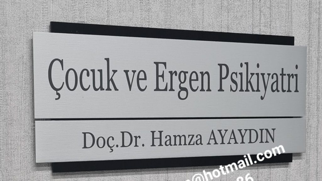 mıknatıslı kapı isimliği tabelası
